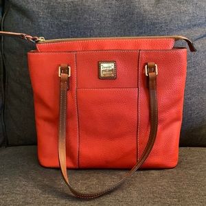Dooney & Bourke Tote